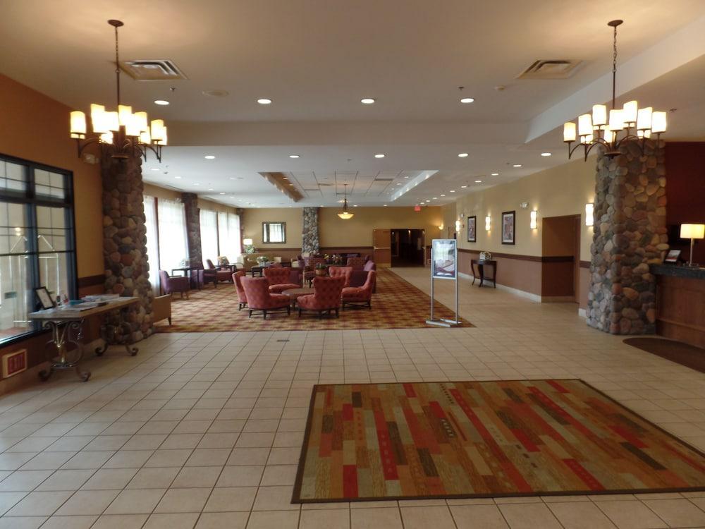 Holiday Inn Hotel & Suites Owatonna Exterior photo