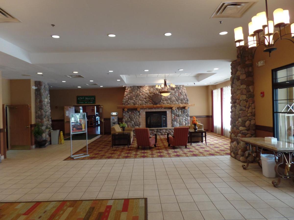 Holiday Inn Hotel & Suites Owatonna Exterior photo